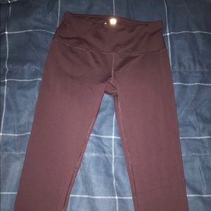 Maroon leggings